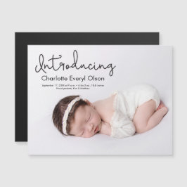 Invitación Magnética Foto de una niña con un manejo moderno Presentando