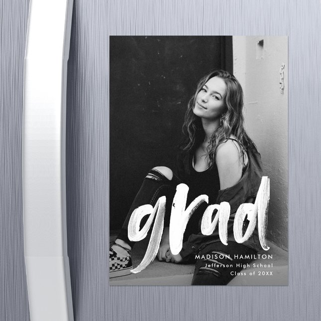 Invitación Magnética Graduación de la foto del guión del pincel moderno (Subido por el creador)