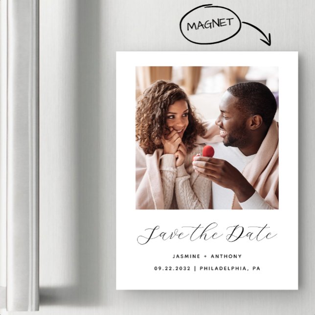 Invitación Magnética Minimal One Photo Script Blanco y Negro (Subido por el creador)