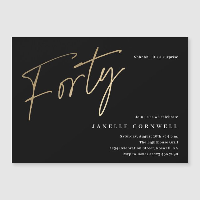 Invitación Magnética Minimal Script Negro Oro Cumpleaños 0  (Anverso)