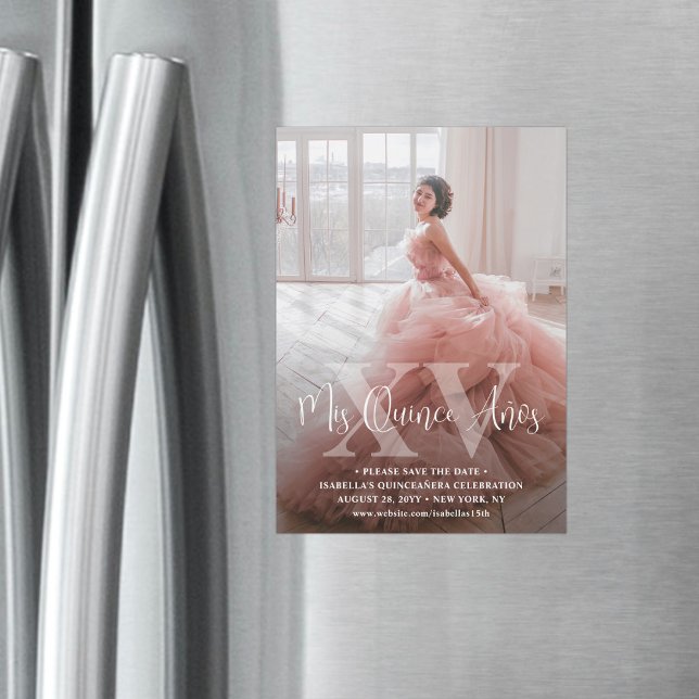 Invitación Magnética Mis XV años salvan la foto moderna de Quinceañera (Subido por el creador)