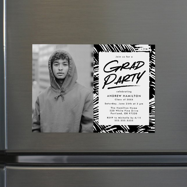 Invitación Magnética Moderna fiesta de graduación de fotos de Black Das (Subido por el creador)
