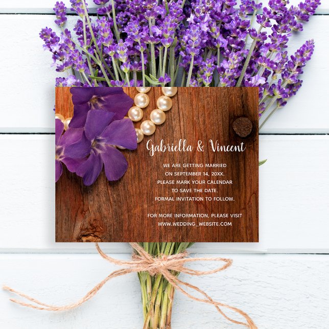 Invitación Magnética Morple Periwinkle Barn Wood Wedding Save the Date (Subido por el creador)