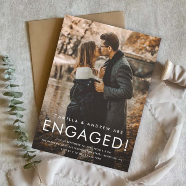 Invitación Magnética Partido de compromiso de Boda fotográfico de tipo  (Simple Photo Wedding Engagement Party Invitation Magnet with Modern Typographic Overlay.)