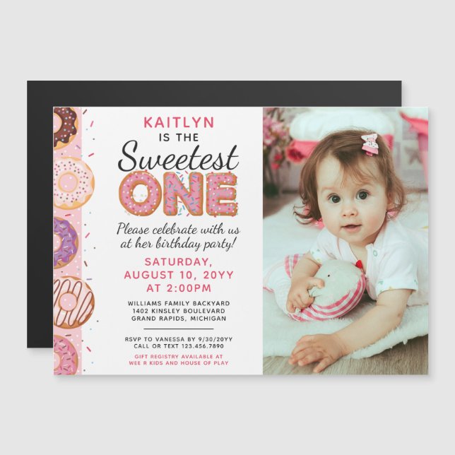Invitación Magnética SWEETEST ONE Pink Iced Donuts First Birday Photo (Anverso/Reverso)