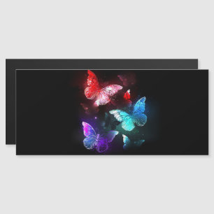 Invitación Magnética Tres mariposas brillantes sobre fondo nocturno