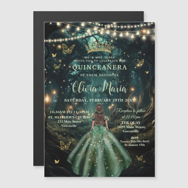 Invitación Magnética Vestido Verde Esmeralda de Bosque Encantado Quince (Anverso/Reverso)