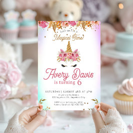 Invitación Magnífico cumpleaños floral arcoiris rosa unicorni