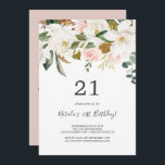 Invitación Magnolia elegante | Blanco y Rubor 21º cumpleaños<br><div class="desc">Esta elegante invitación a los 21 años de la magnolia blanca y ondulada es perfecta para un evento moderno y elegante. El diseño floral suave incluye peonías de color agua rosado, magníficas flores de magnolia blanca y algodón con hojas doradas y verdes en un arreglo lujoso. Personaliza la parte trasera...</div>