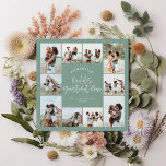 Invitación Mamá verde elegante moderno minimalista collage de<br><div class="desc">El mejor regalo para Mamá guión elegante moderno minimalista verde salvia personalizado collage de fotos líneas simples y limpias tarjeta del día de la madre.</div>