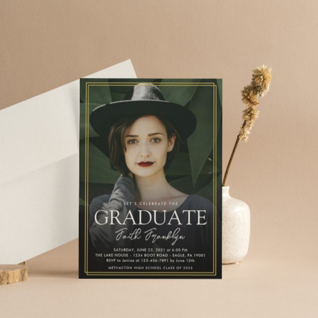 Invitación Marco dorado simple dos foto graduación vertical (Subido por el creador)