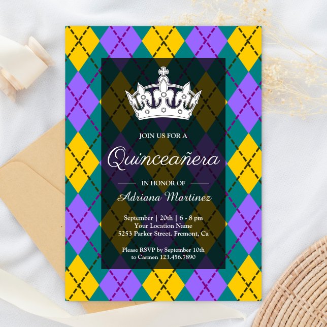 Invitación Mardi Gras Amarillo Morado Argyle Crown Quinceaner (Subido por el creador)