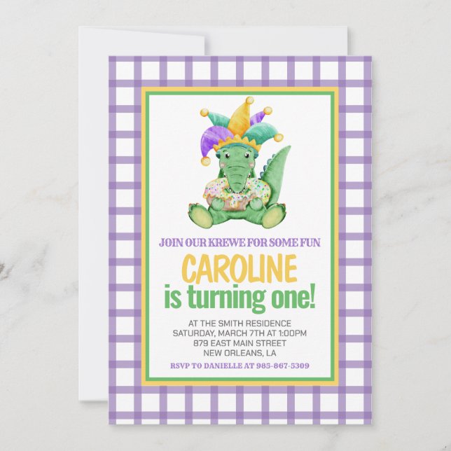 Invitación Mardi Gras Krewe Gator King Cake Primer cumpleaños (Anverso)