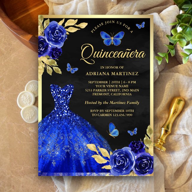 Invitación Mariposa floral azul real Black Gold Quinceanera (Subido por el creador)