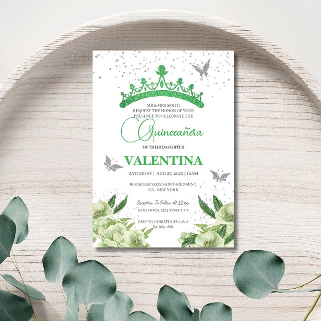 Invitación Mariposas florales modernas Sage Green Quinceañera (Subido por el creador)