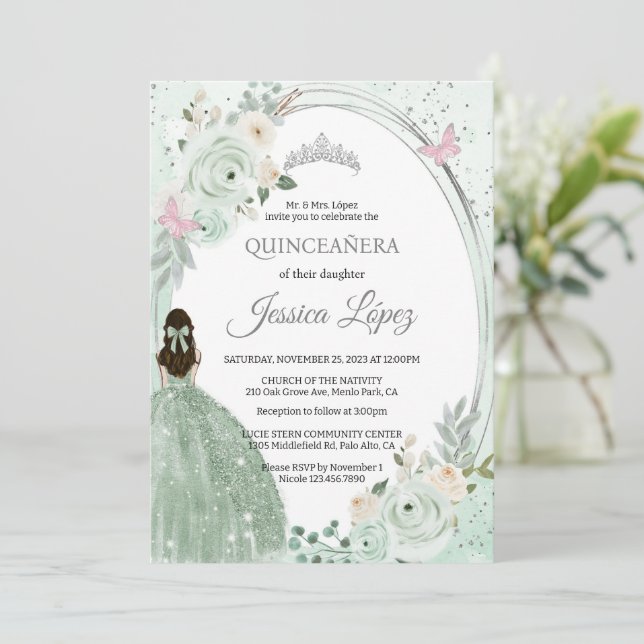 Invitación Mariposas Florales Sage Green Quinceañera (Anverso de pie)