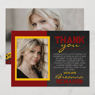 Invitación Maroon & Gold Graduation Photo Thank You Card