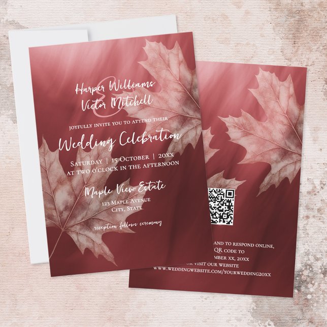 Invitación marrón de hojas de arce con acento todo en uno (front & back views - fall wedding maroon with maple leaves accent)
