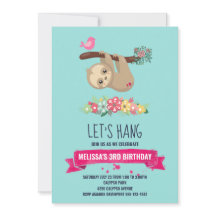 Marrón lindo Sloth colgando boca abajo Cumpleaños