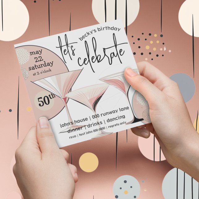 Invitación Martini Retro | Rubor Pink | Marfil | Patrón (Martini retro blush pink 50th birthday party customizable invitation. )