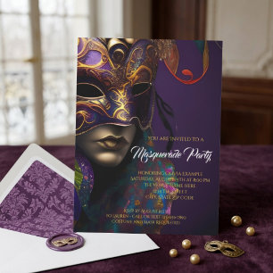 Invitación Máscara de disfraz ornamentada de oro y púrpura el