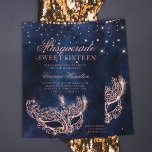 Invitación Máscara de mascarada rosa oro purpurina chispa Swe<br><div class="desc">Un dieciséis moderno,  moda y glamuroso dulce con una máscara de máscaras de purpurina rosa de oro dibujada a mano con un diamante rosa de purpurina dorado brilla sobre un fondo de color azul marino oscuro.</div>