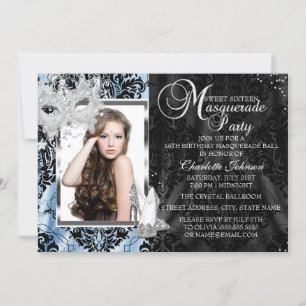 Invitación Máscara y tacones elegantes azules. Foto de Mascar