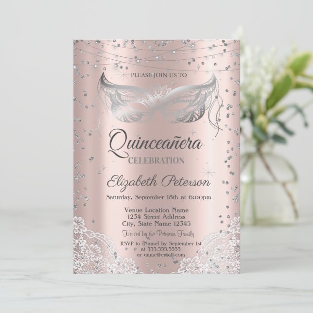 Invitación Mascarada de plata, Rosa de encaje de oro Quinceañ (Anverso de pie)
