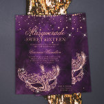 Invitación Mascarada mascarada rosa morado purpurina dorado S<br><div class="desc">Un dieciséis moderno,  moda y glamuroso dulce con una máscara de máscaras de purpurina rosa de oro dibujada a mano con un diamante rosa purpurina de oro chispa sobre un fondo de color morado oscuro.</div>