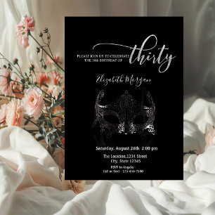 Invitación Mascarada,Mascarilla plateada sobre fondo negro Cu