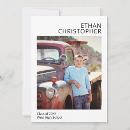 Invitación masculina simple y moderna de graduació