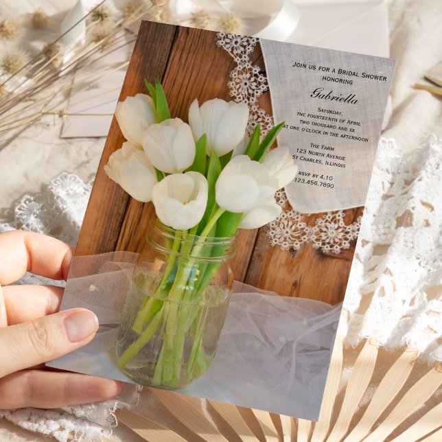 Invitación Mason Jar White Tulips Country Barn Bridal Shower (Subido por el creador)