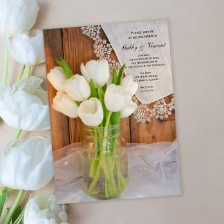 Invitación Mason Jar y White Tulips Country Barn Boda