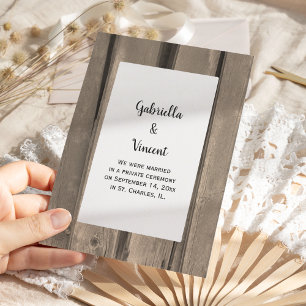 Invitación matrimonial rústica de Barn Wood
