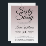 Invitación Mauve Ombre 60 y Sassy 60th Birthday Invitation<br><div class="desc">Celebra haber cumplido 60 años de estilo con este moderno diseño de cumpleaños número 60 en un fondo oscuro deauville mauve, una invitación de cumpleaños número 60 de la moda que puedes personalizar y enviar para tu celebración de cumpleaños número 60. Las palabras sesenta y sassy se configuran usando caligrafía...</div>