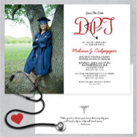 Médica de la graduación fotográfica de Terapia Fís