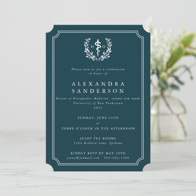 Invitación Médica verde azulado de Graduación de Medicina Ost (Anverso de pie)