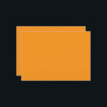 Invitación melocotón, patrón, fuente, evento<br><div class="desc">El diseño es un cuadrado amarillo brillante de color uniforme. La plaza tiene un tono vibrante y parece ser lisa y sin manchas. El color es tan intenso que casi parece brillar,  convirtiéndolo en un elemento visual llamativo.</div>
