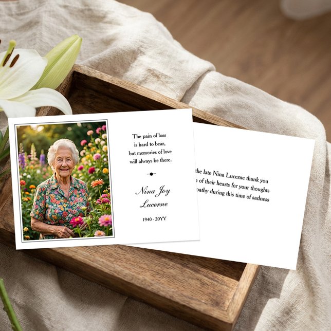 Invitación Memorial Photo Pain of Loss Simple Thank You Card (Memorial Service Thank You card with Photo)