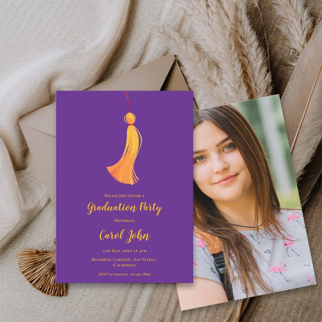 Invitación Mini para Fiesta de Graduación con Foto (Purple Tassel Photo Graduation Party Mini Invitation | Class of 2026)