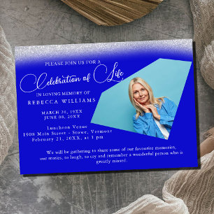 Invitación Mínima celebración de la vida con fotos azules