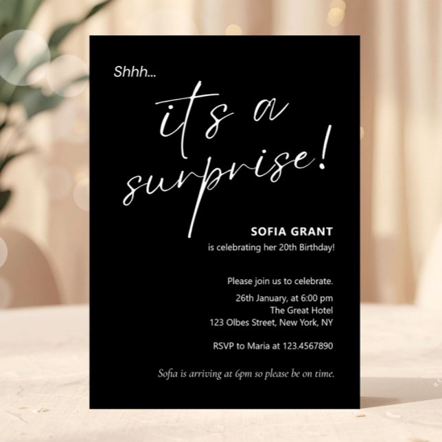 Invitación Minimal Elegant Black Surprise Party Invitation (Subido por el creador)