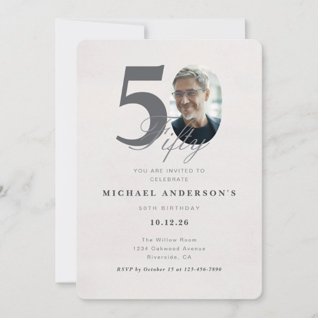 Invitación Minimalist 50th Year Birthday Invitation (Anverso)