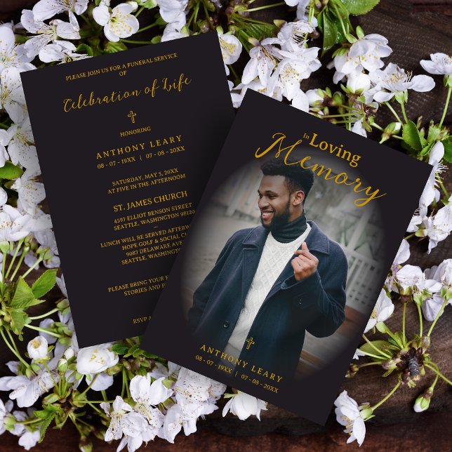 Invitación Minimalist Black Gradient Overlay Photo Funeral (Minimalist Black Fake Golden Effect Transparency Overlay Photo Funeral Card with Envelope. )