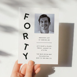 Invitación Minimalist Forty Black + White 40th Birthday Party