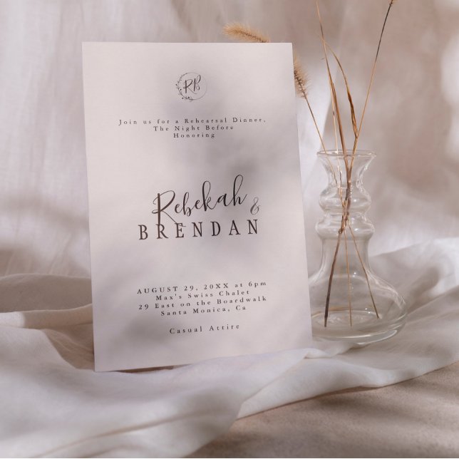 Invitación Minimalist Script Floral Monogram Rehearsal Dinner (Subido por el creador)