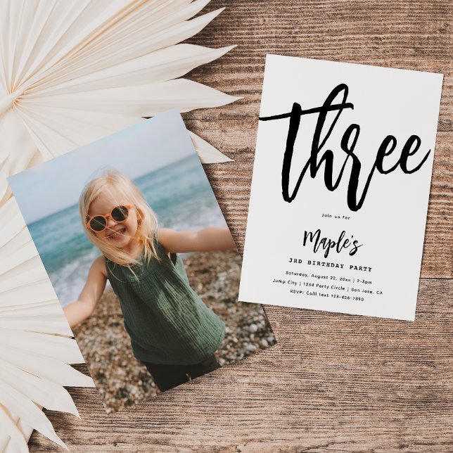 Invitación minimalista de cumpleaños | Cumpleaños  (Subido por el creador)