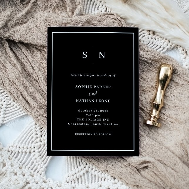Invitación Mínimo negro y Moda | Boda de borde blanco (A modern and elegant wedding invitation in dark black with your monogram)