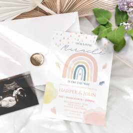 Invitación Miracle Baby Pastel Nubes de Arcoiris Caídas