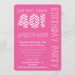 Invitación Mirada rosada que está dando vuelta a la